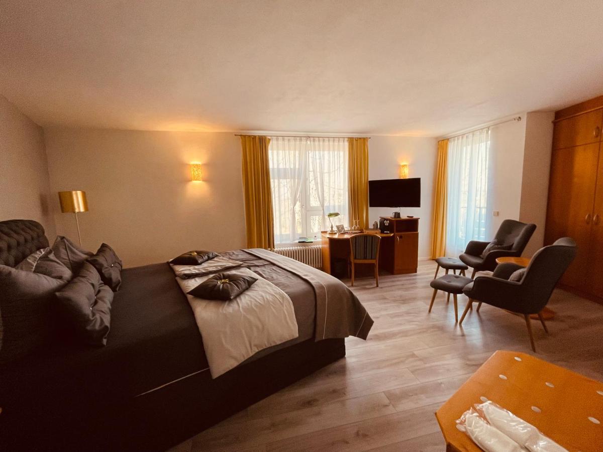 Schlosshotel Eyba Bad Blankenburg Esterno foto