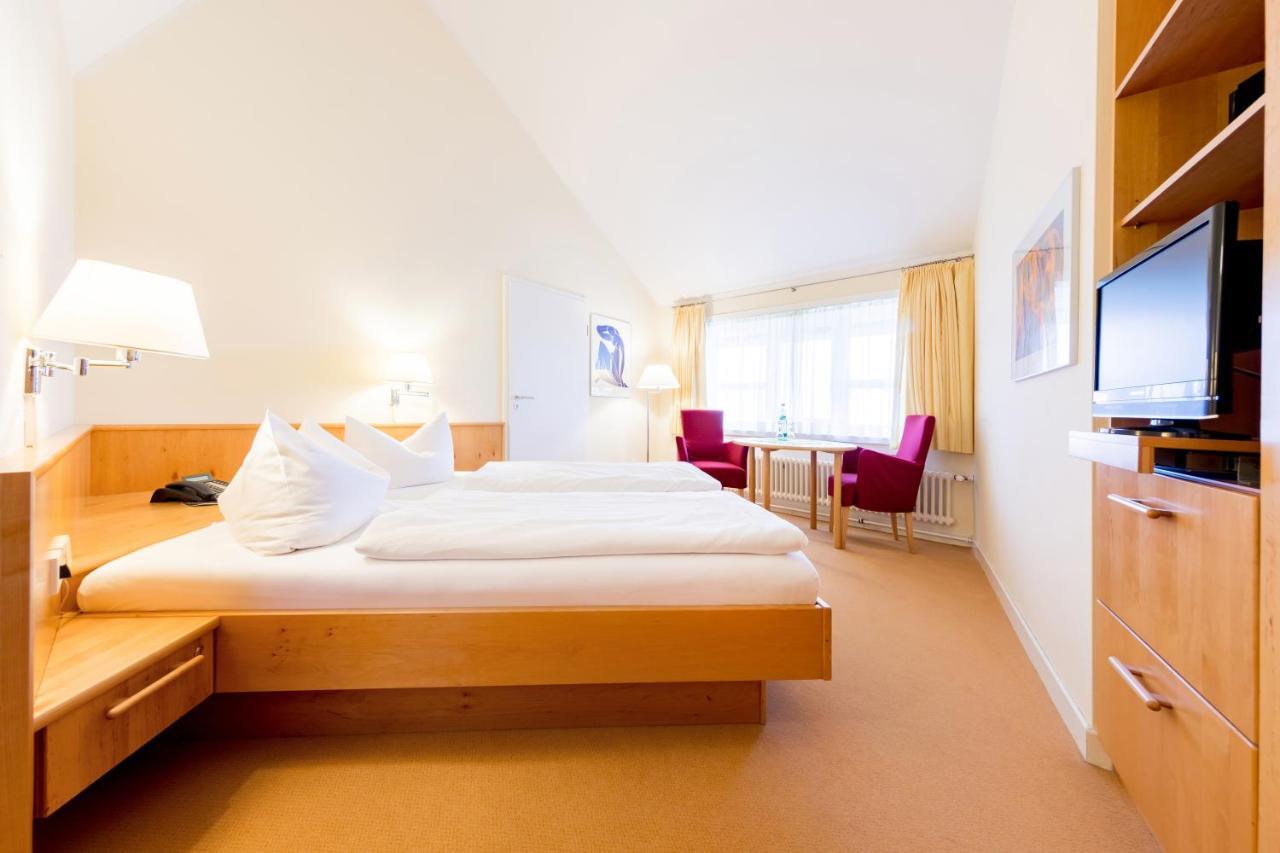 Schlosshotel Eyba Bad Blankenburg Esterno foto