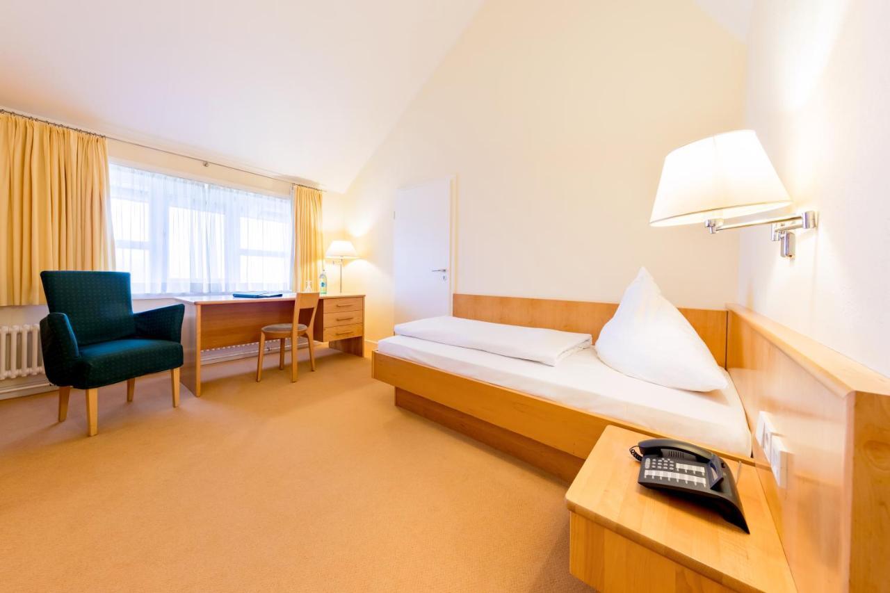 Schlosshotel Eyba Bad Blankenburg Esterno foto