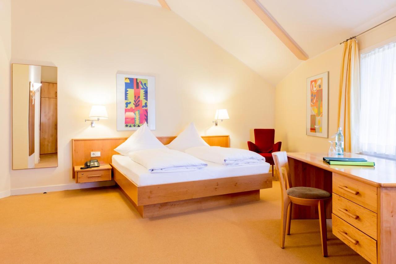 Schlosshotel Eyba Bad Blankenburg Esterno foto