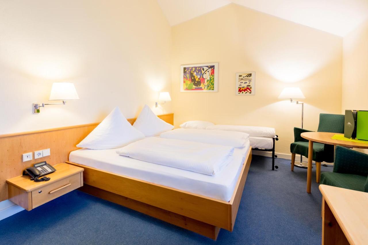 Schlosshotel Eyba Bad Blankenburg Esterno foto