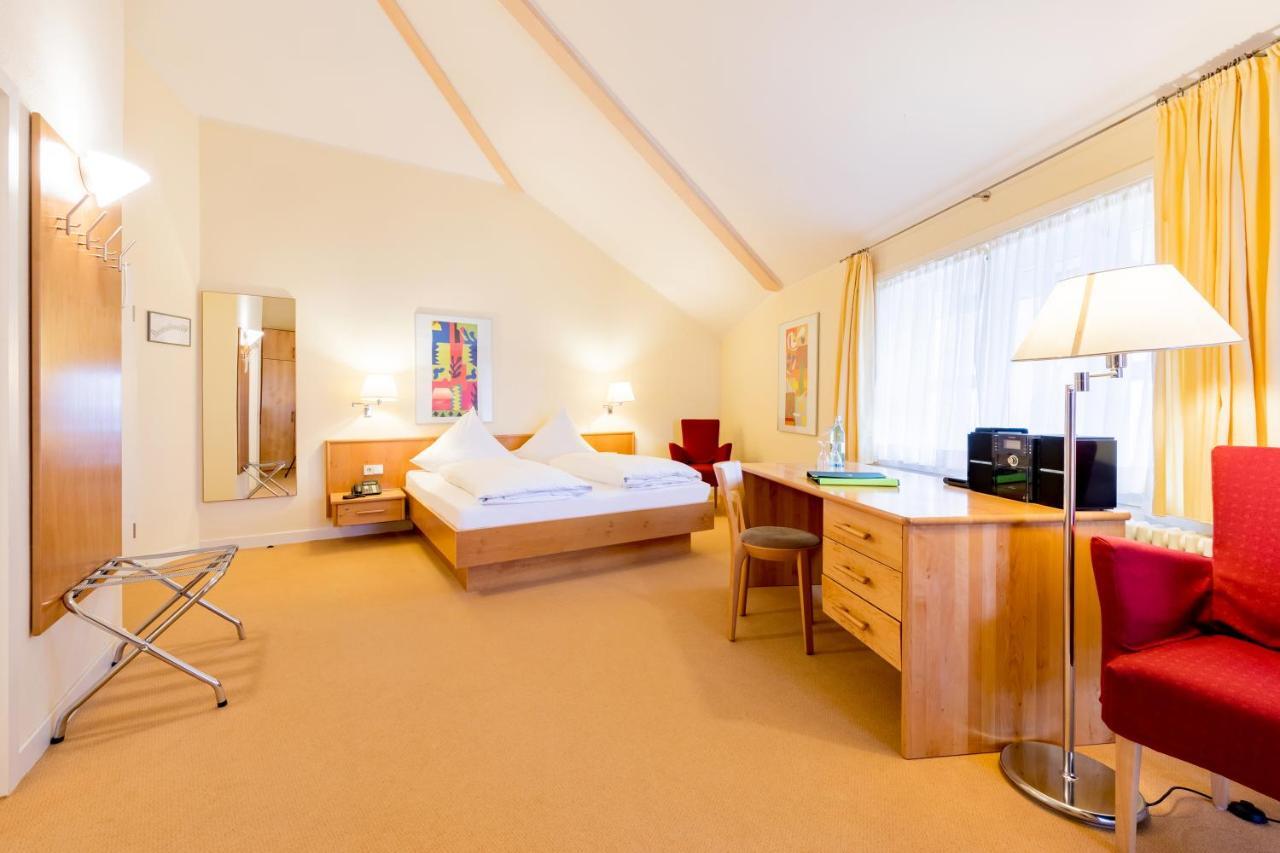Schlosshotel Eyba Bad Blankenburg Esterno foto